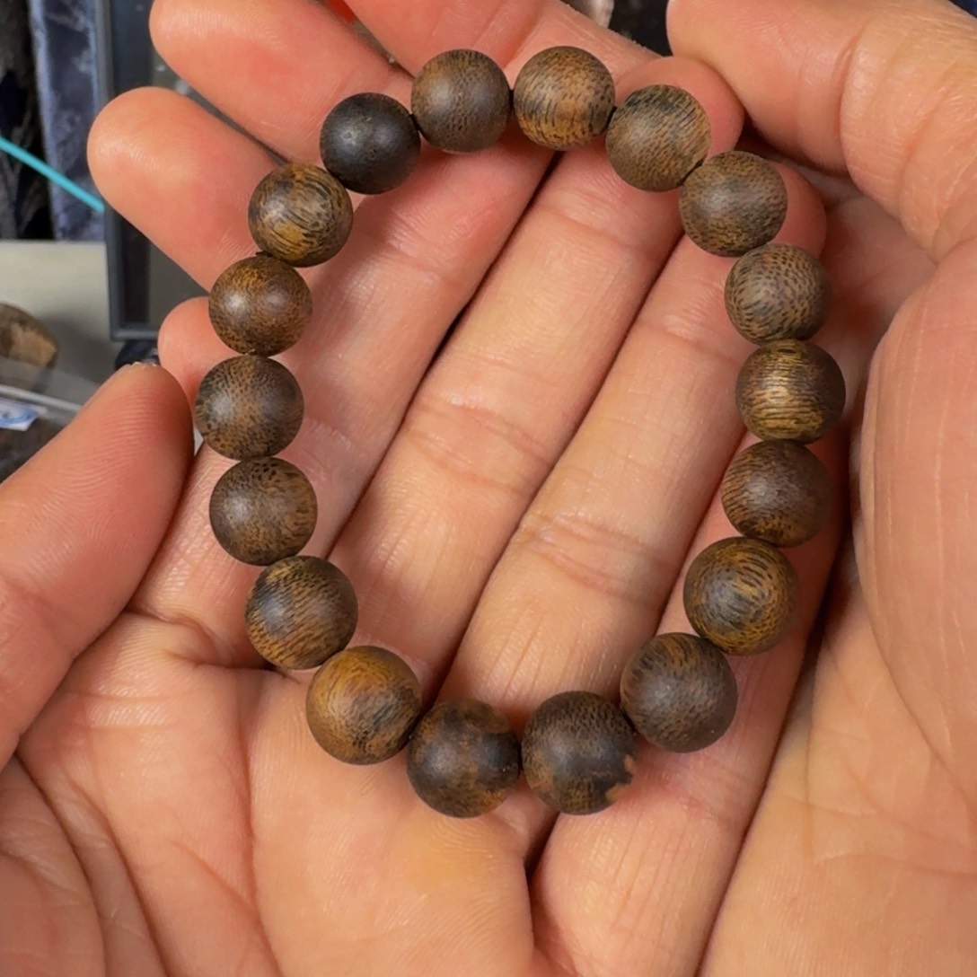 沉香手串細*海南老白棋九九沉圆珠卡10+保9克