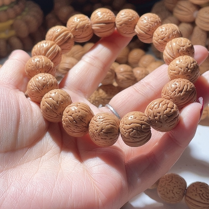 桃核吊坠桃核手串元宝124