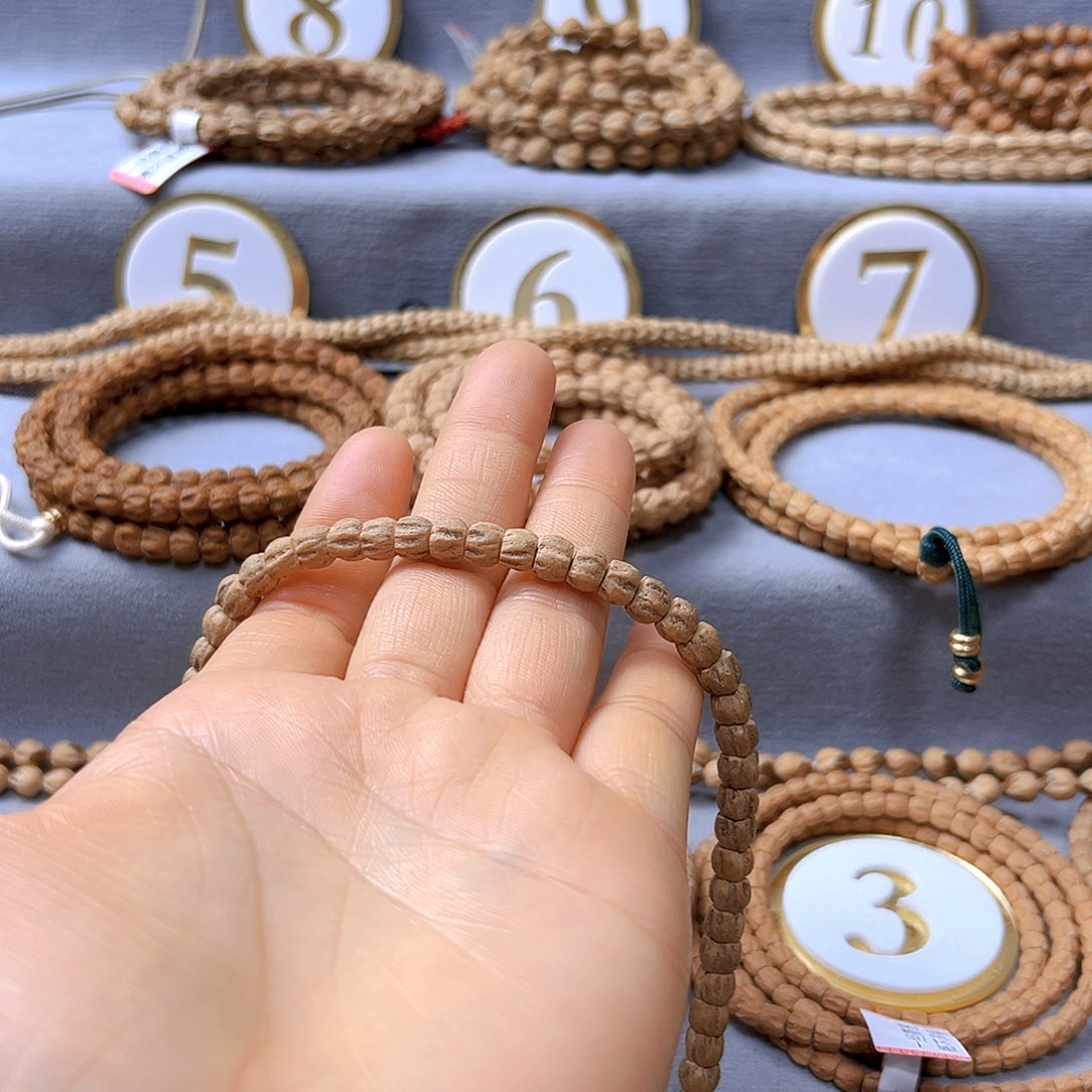 柏香籽/百香籽手串晚**哥