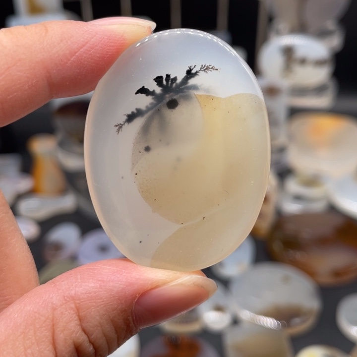 玛瑙/玉髓合金颈饰