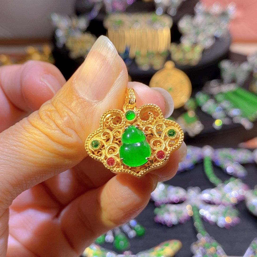 吊坠(不含链)银S925镶嵌翡翠