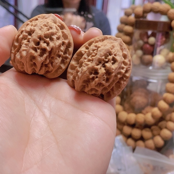 【闪购商品】文玩核桃把件37磐石天残脚