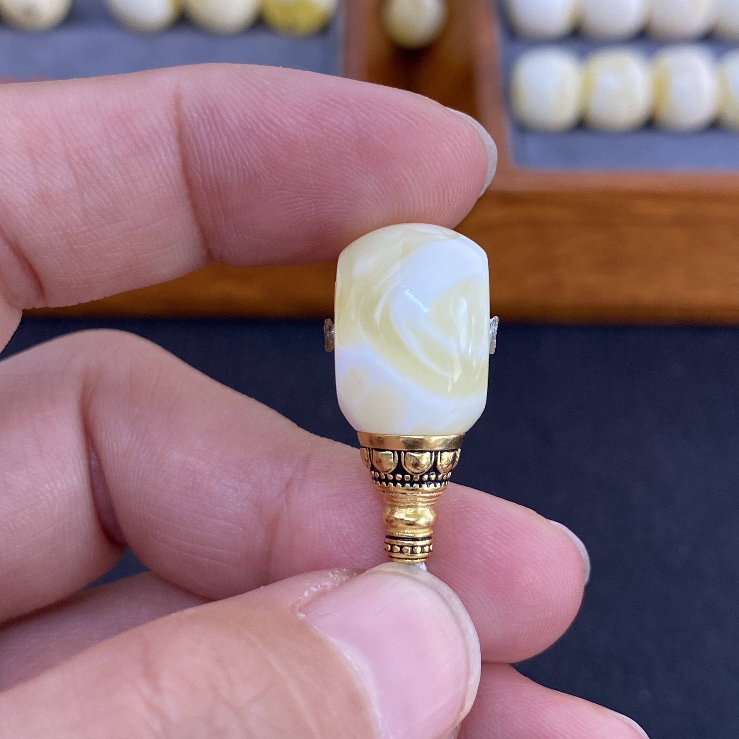 天然蜜蜡分体带塔三通11.3mm金白妖花猴头星月金刚核尖文玩配饰