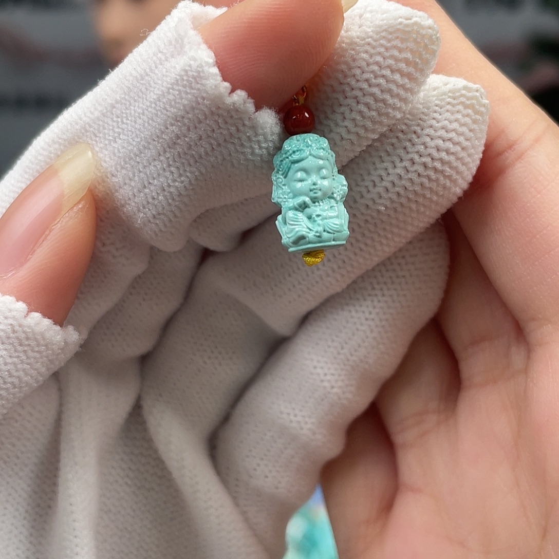 绿松石未镶嵌挂件