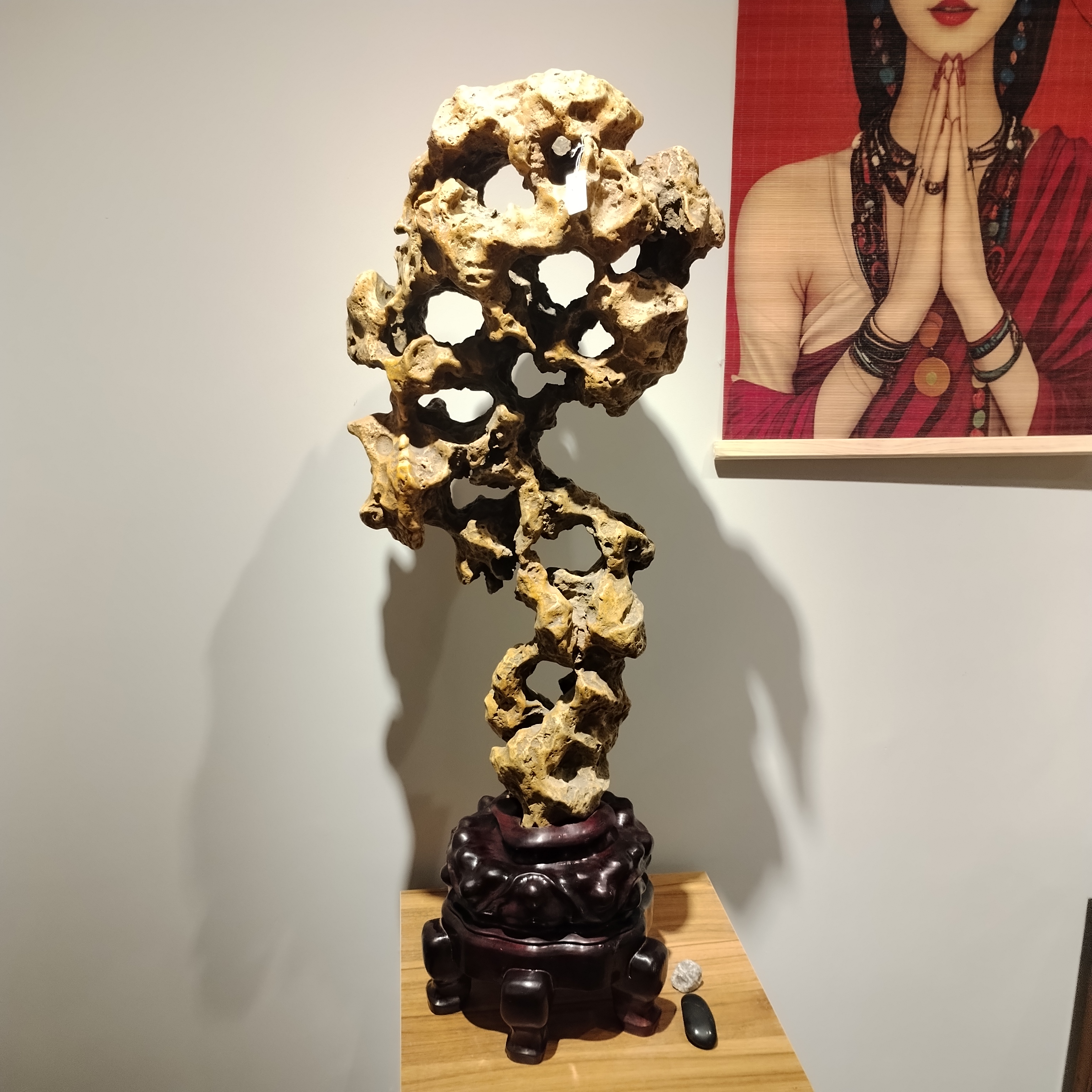 太湖石摆件室内玄关客厅办公桌镂空精美摆件