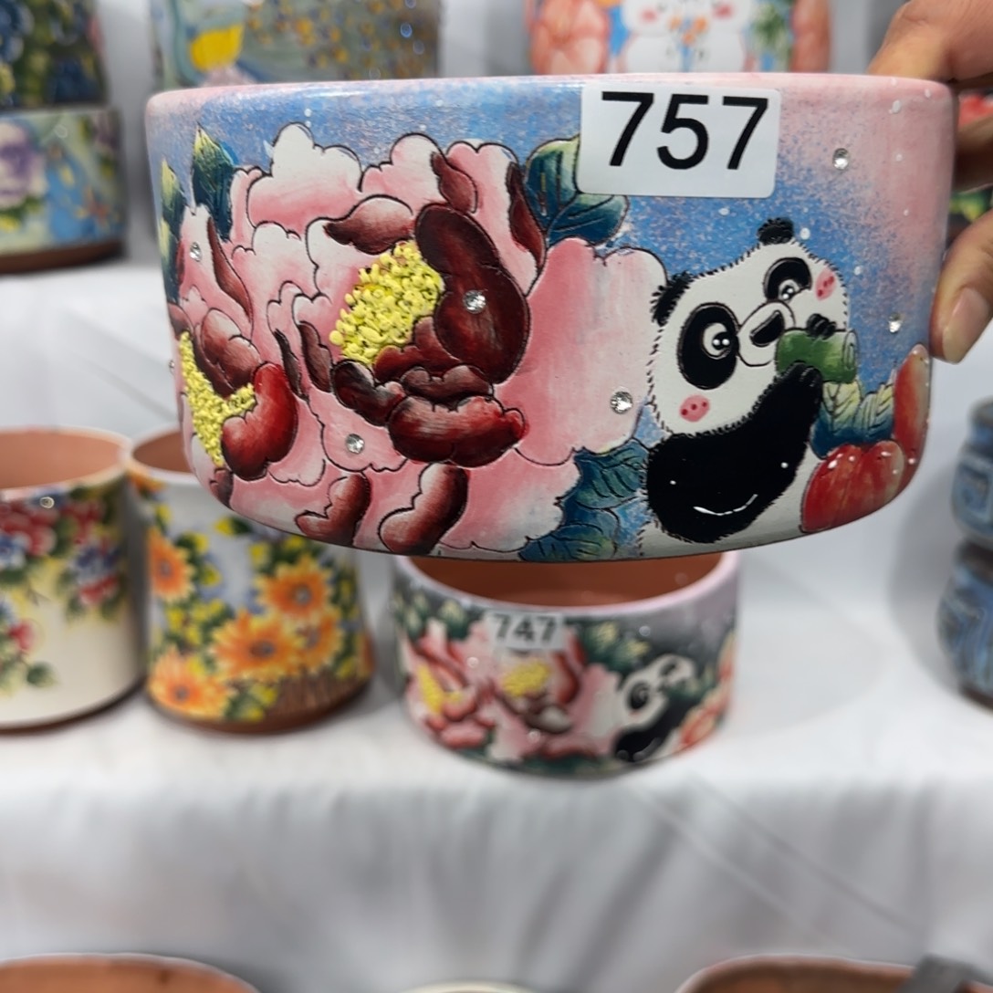 红陶精工手绘，内口18左右