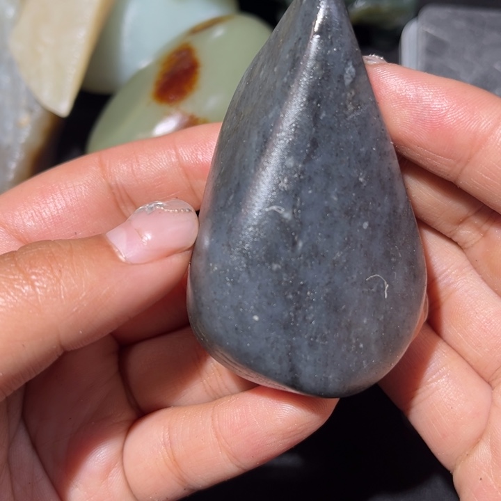 和田玉未镶嵌珠宝奇石