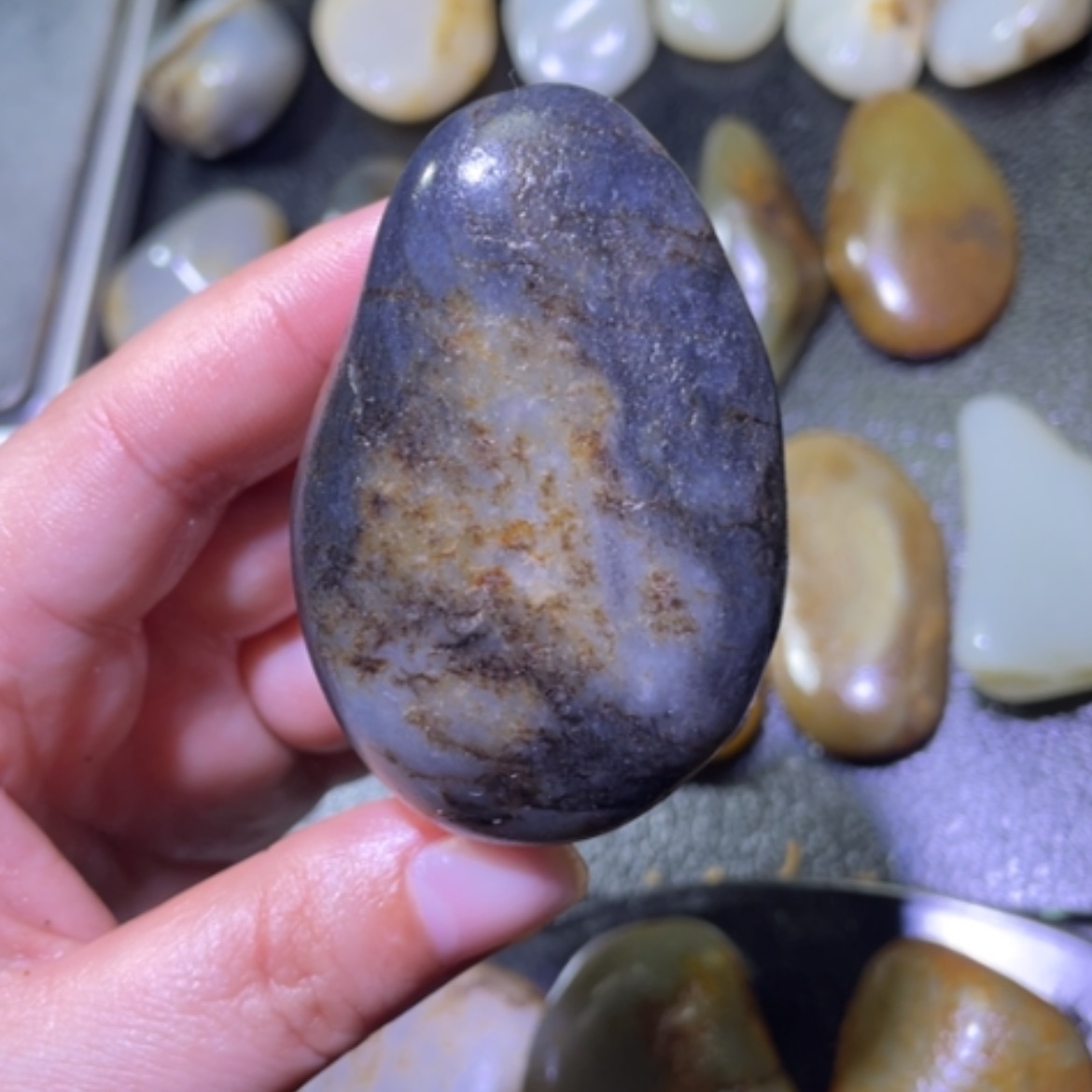 【闪购商品】颈饰未镶嵌和田玉（子料）