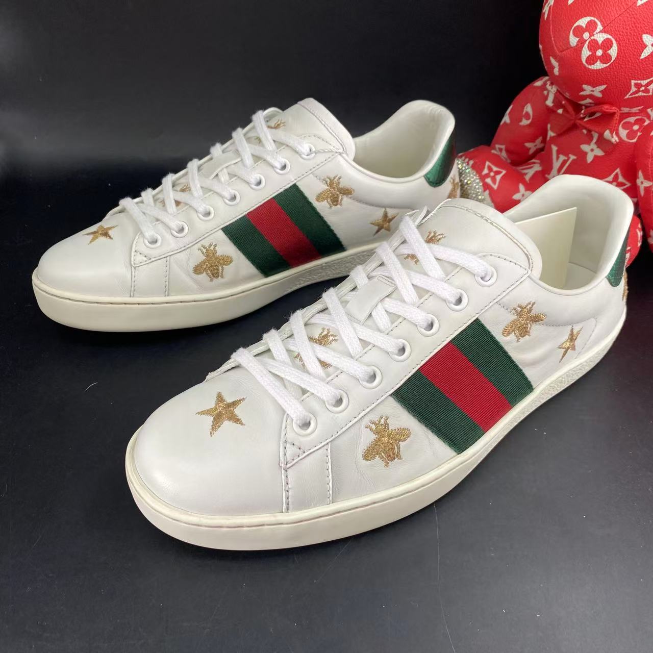 95新 GUCCI/古驰 白色烫金小蜜蜂时尚舒适板鞋41欧码ddm2292