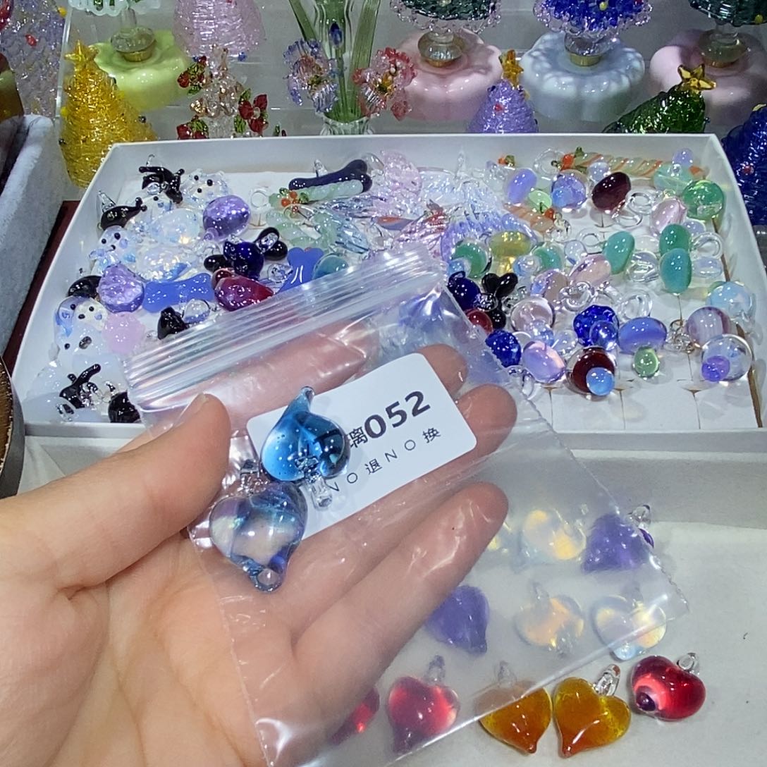 虎***卷颈饰玻璃52蓝色爱心