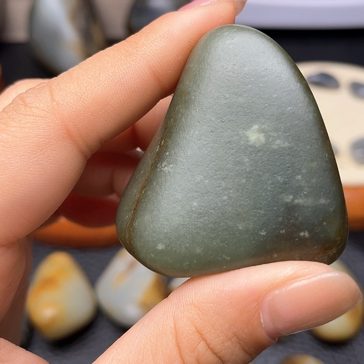 和田玉颈饰未镶嵌23