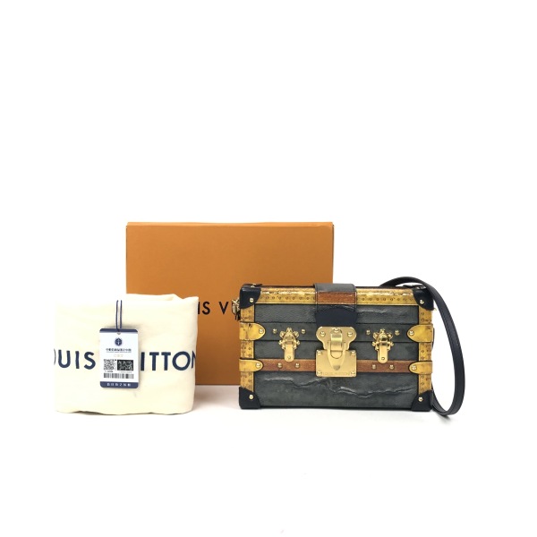 95新/路易威登/市场价24500/包包/250131RN0015