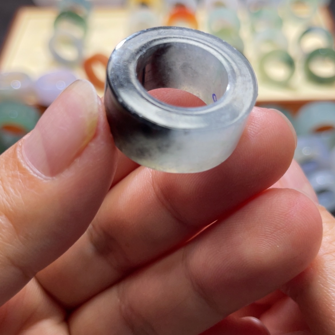 【闪购商品】定制翡翠未镶嵌天然翡翠9-14圈