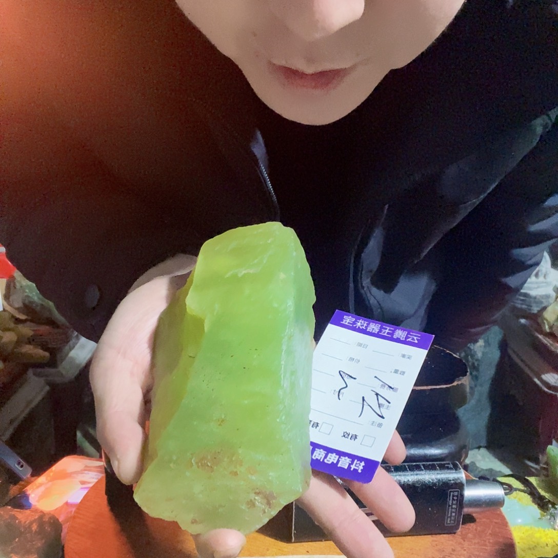 蛇纹石玉未镶嵌珠宝半成品