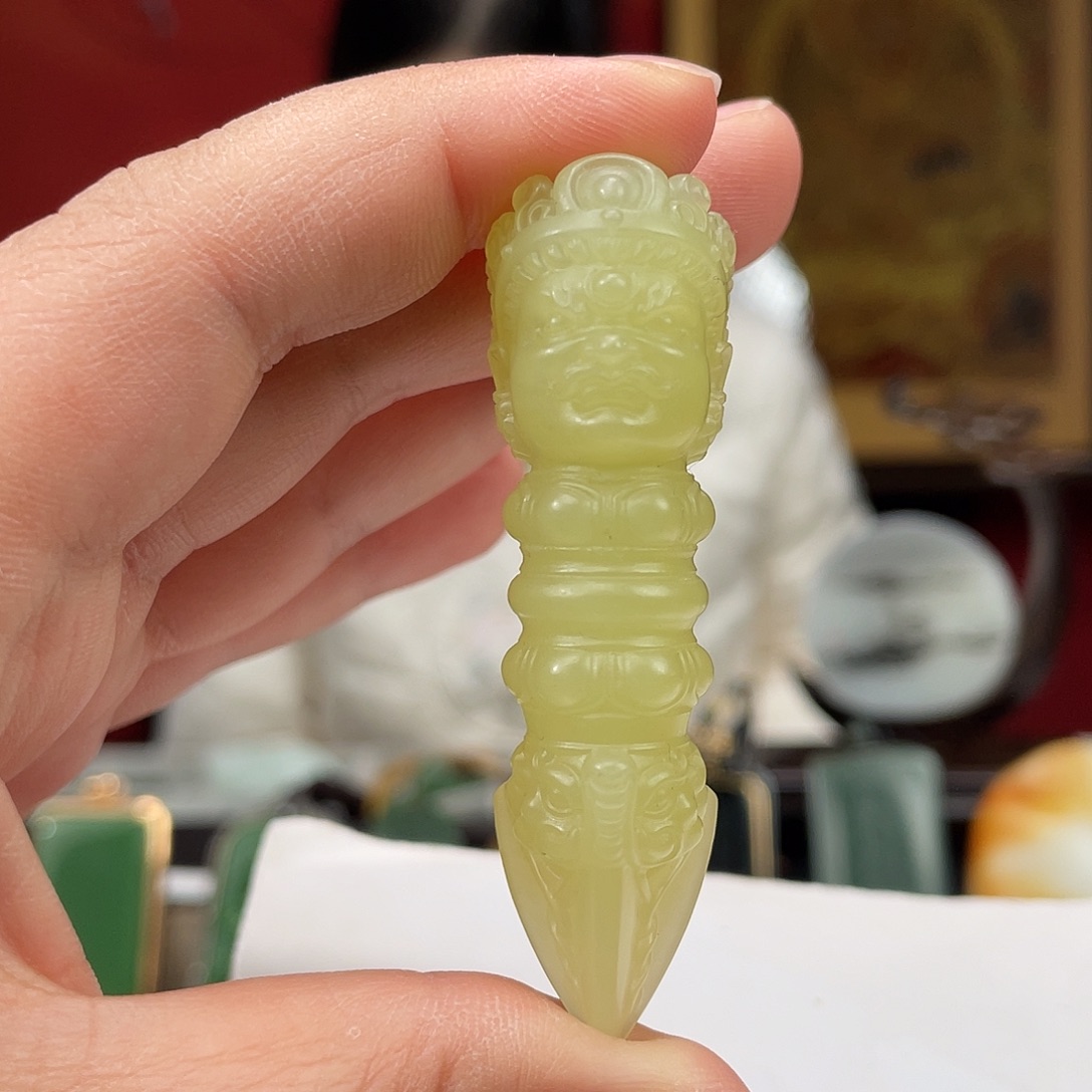 和田玉未镶嵌挂件