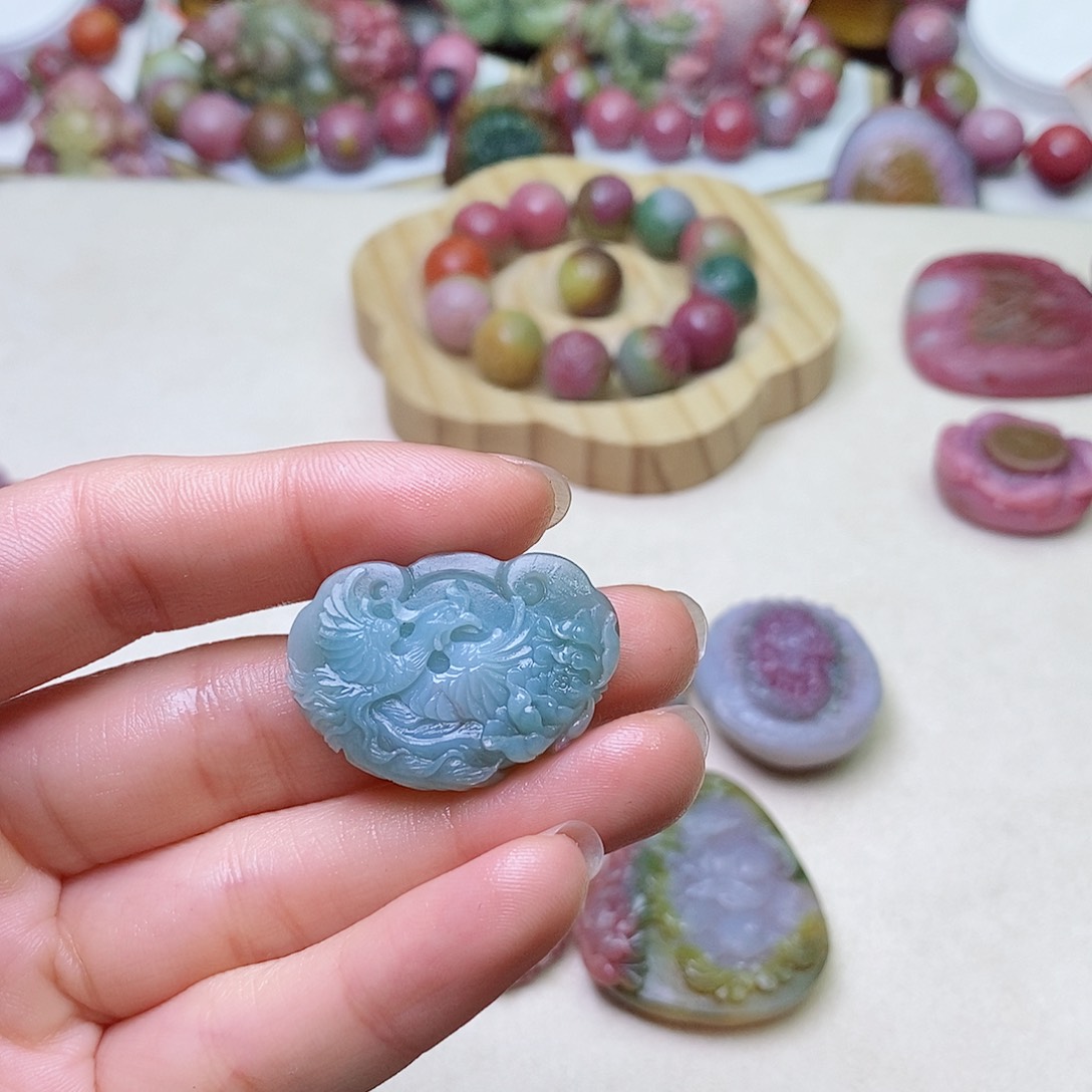 玛瑙/玉髓珠宝奇石未镶嵌冬***冷盐源玛瑙定制