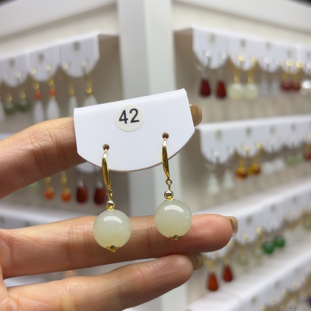 和田玉银S925镶嵌耳饰