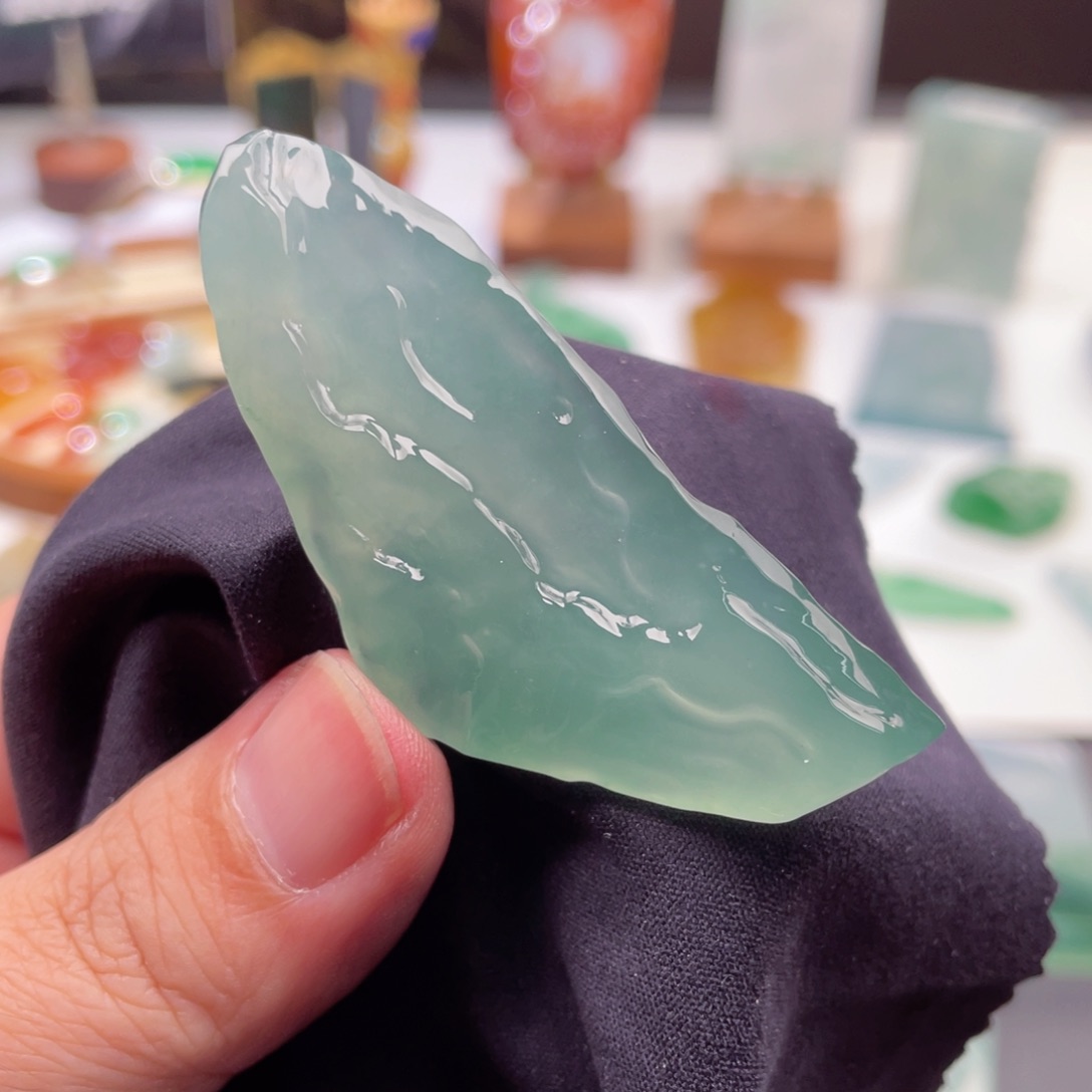 定制翡翠未镶嵌包工