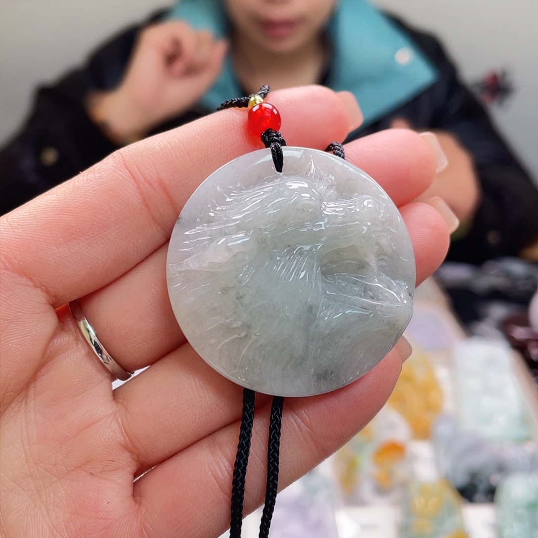 翡翠吊坠(不含链)未镶嵌