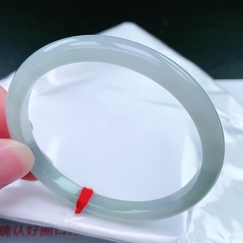 翡翠手镯未镶嵌5号
