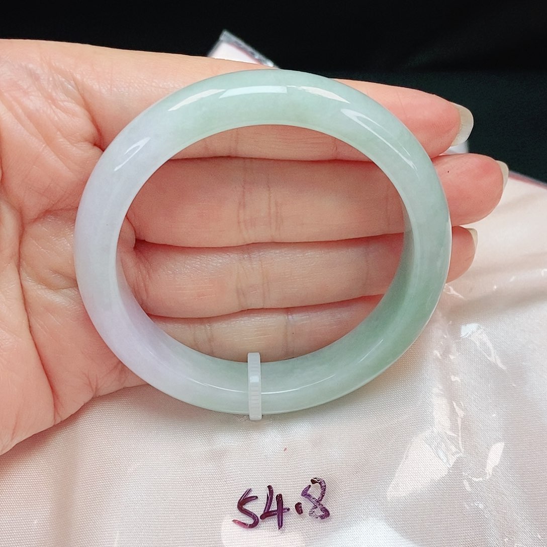 翡翠手镯未镶嵌正