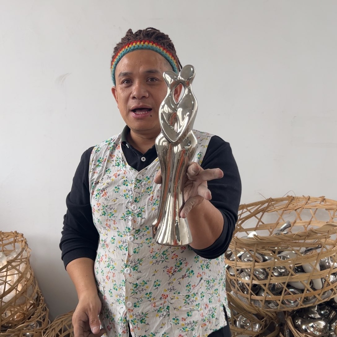 摆件7 号高中低温陶瓷瓶（部分微瑕）