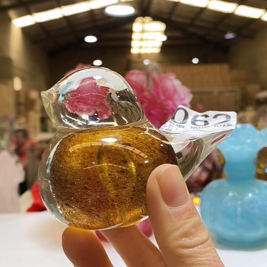 小鸟高5厘米宽8厘米