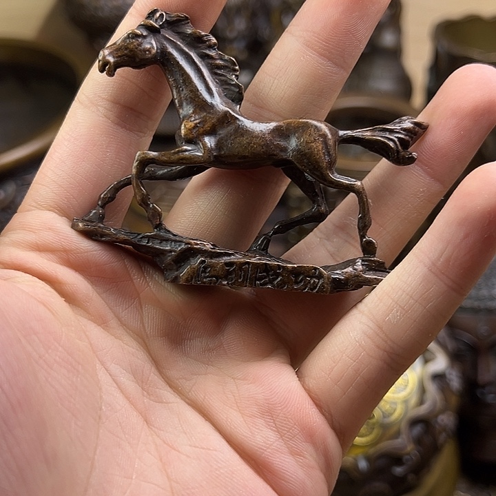 精美铜器，点击下单