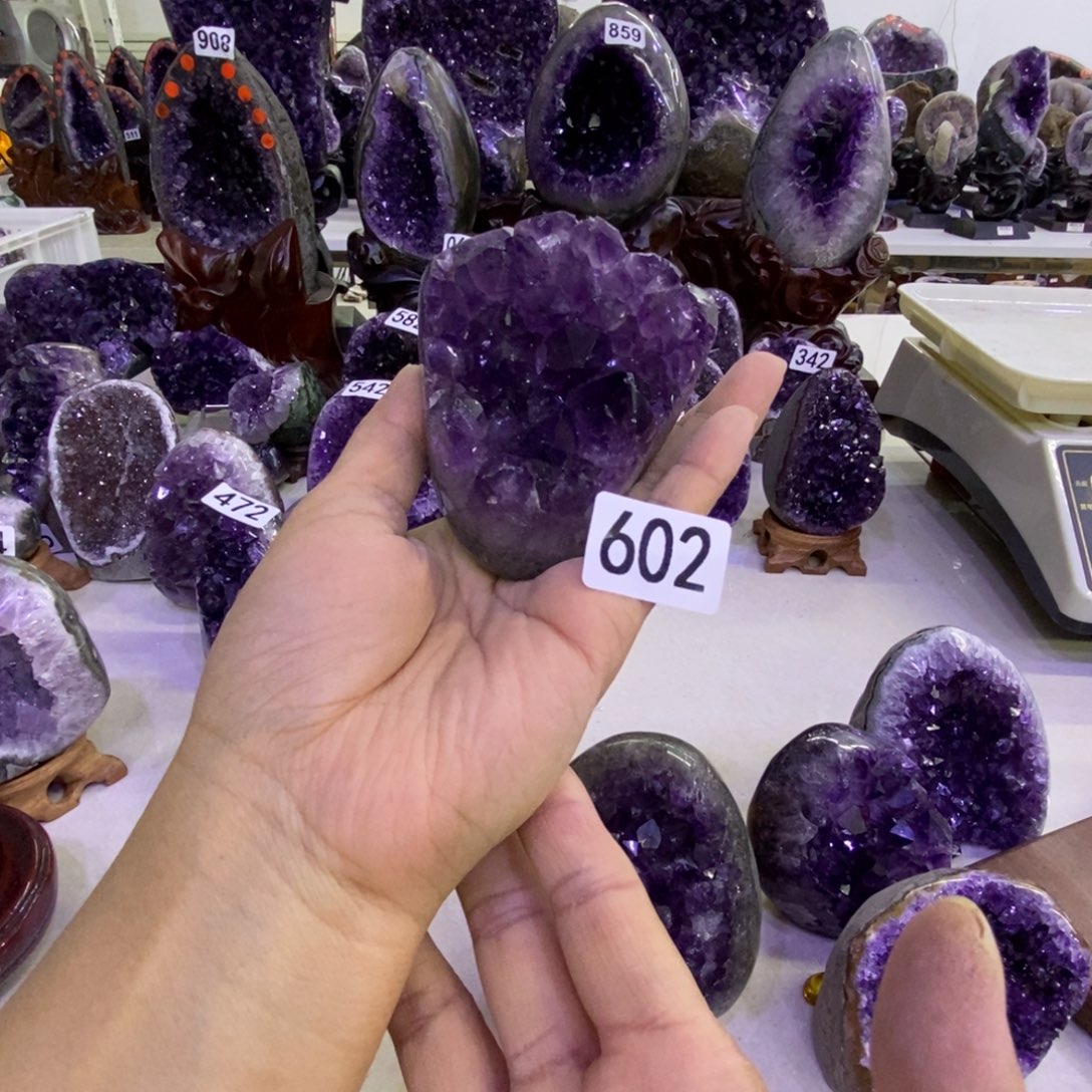 未镶嵌紫晶大型摆件（非配饰）