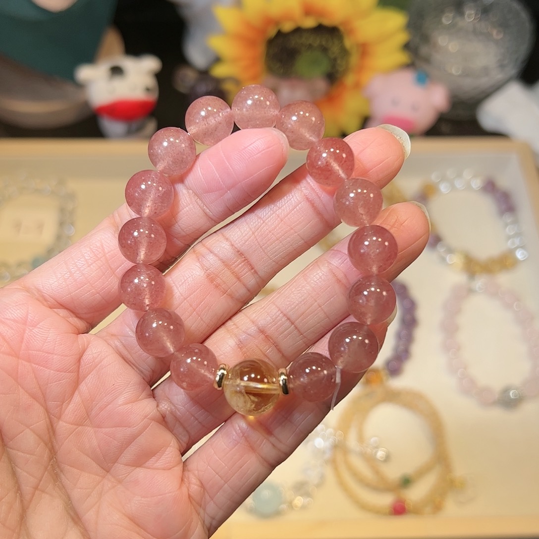 水晶手串未镶嵌草莓