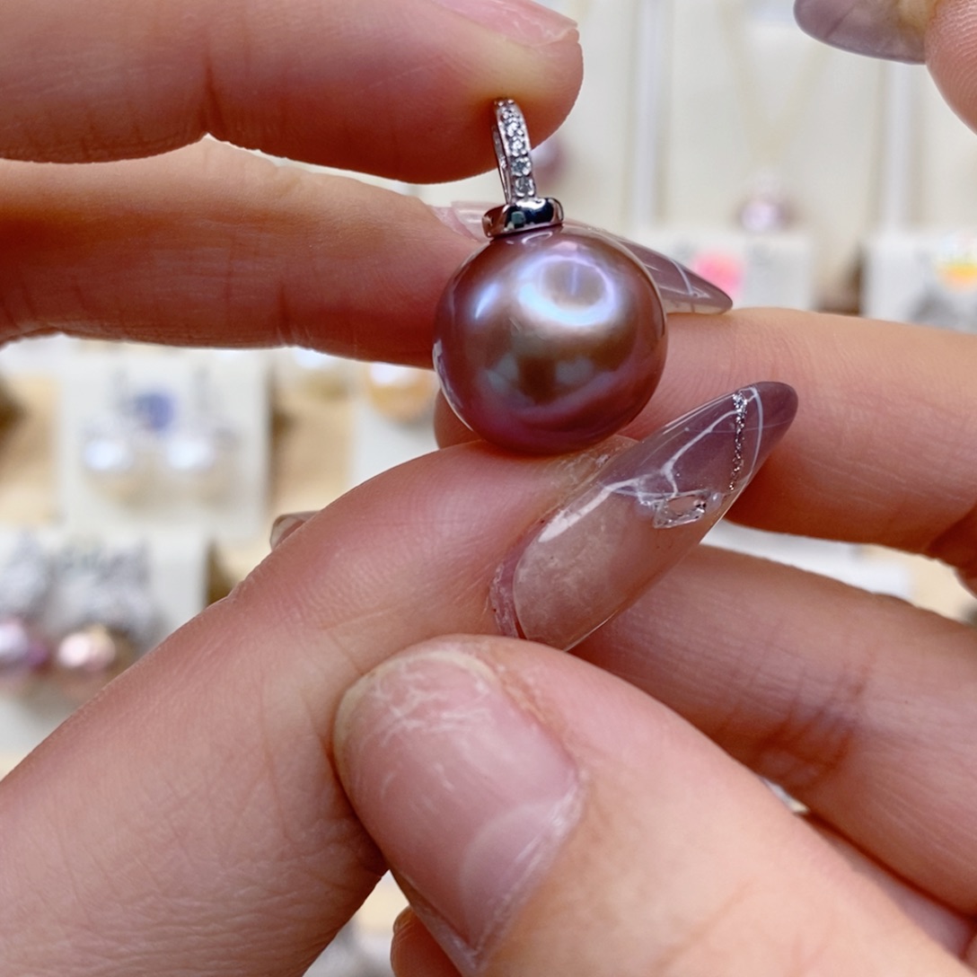 淡水珍珠吊坠(赠链)银S925镶嵌