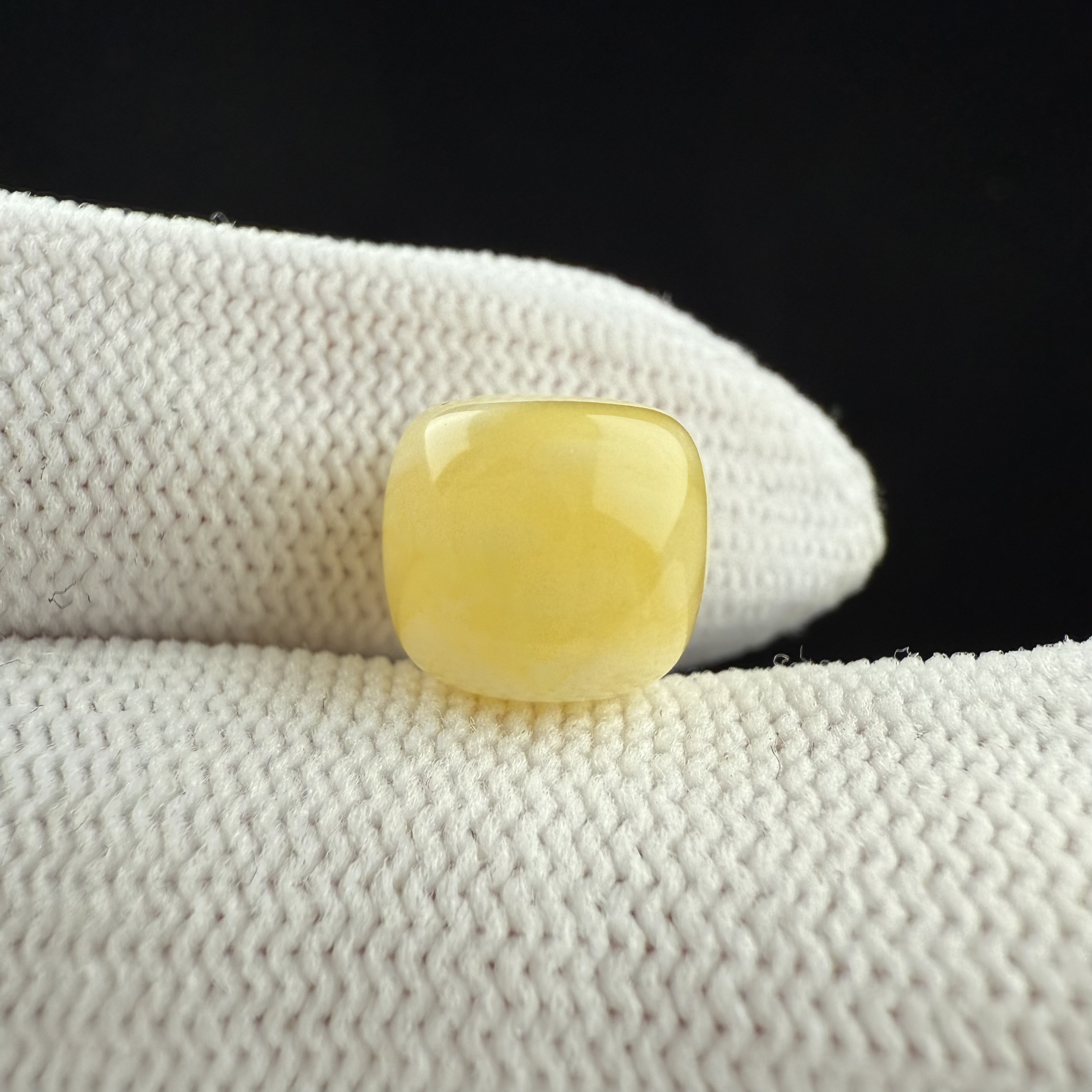 F2957天然原矿蜜蜡 浓白蜡老型10*8.8mm支持复检假一罚十