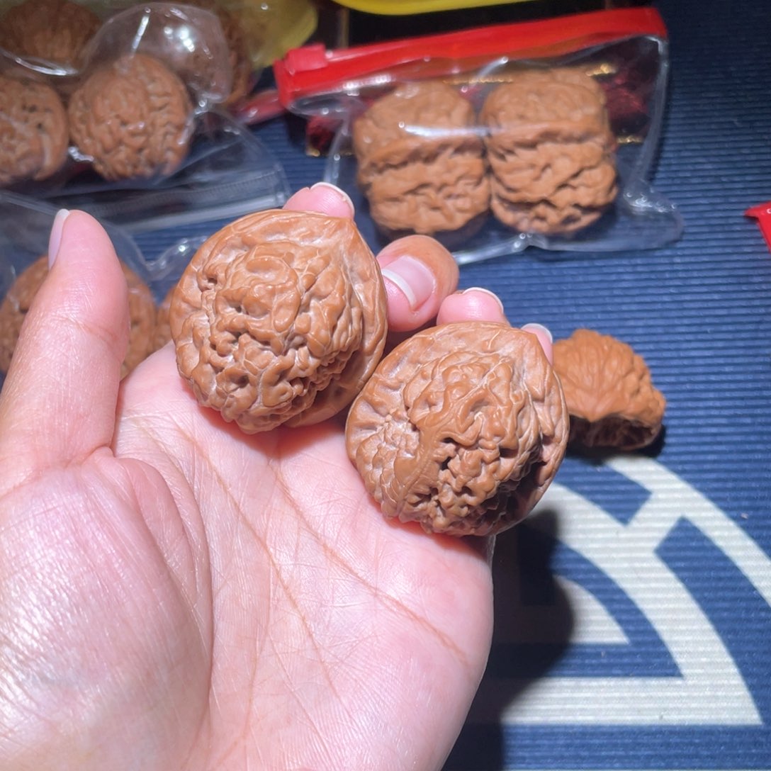 文玩核桃吊坠金字塔37