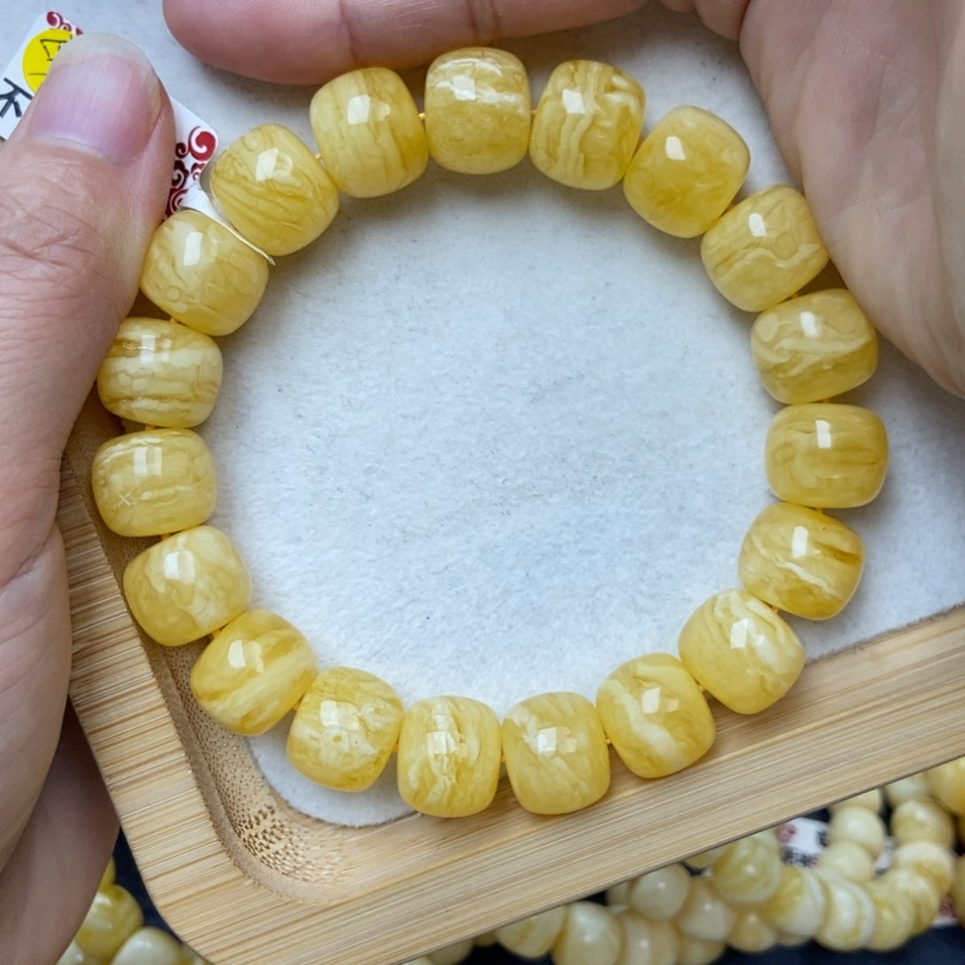 未镶嵌蜜蜡珠宝奇石聚**旅7