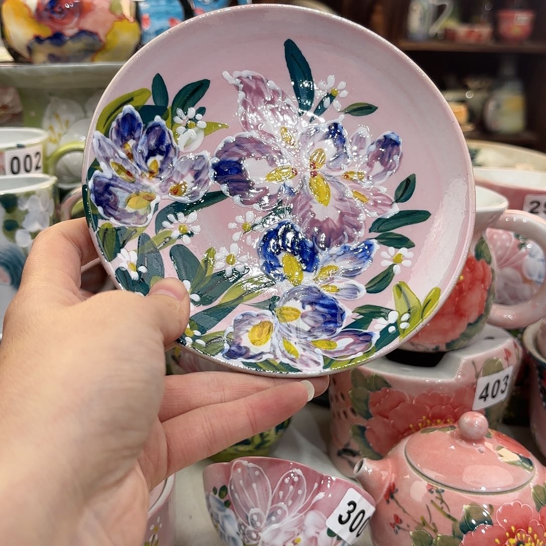 瓷片兔兔盖茨，兔兔好