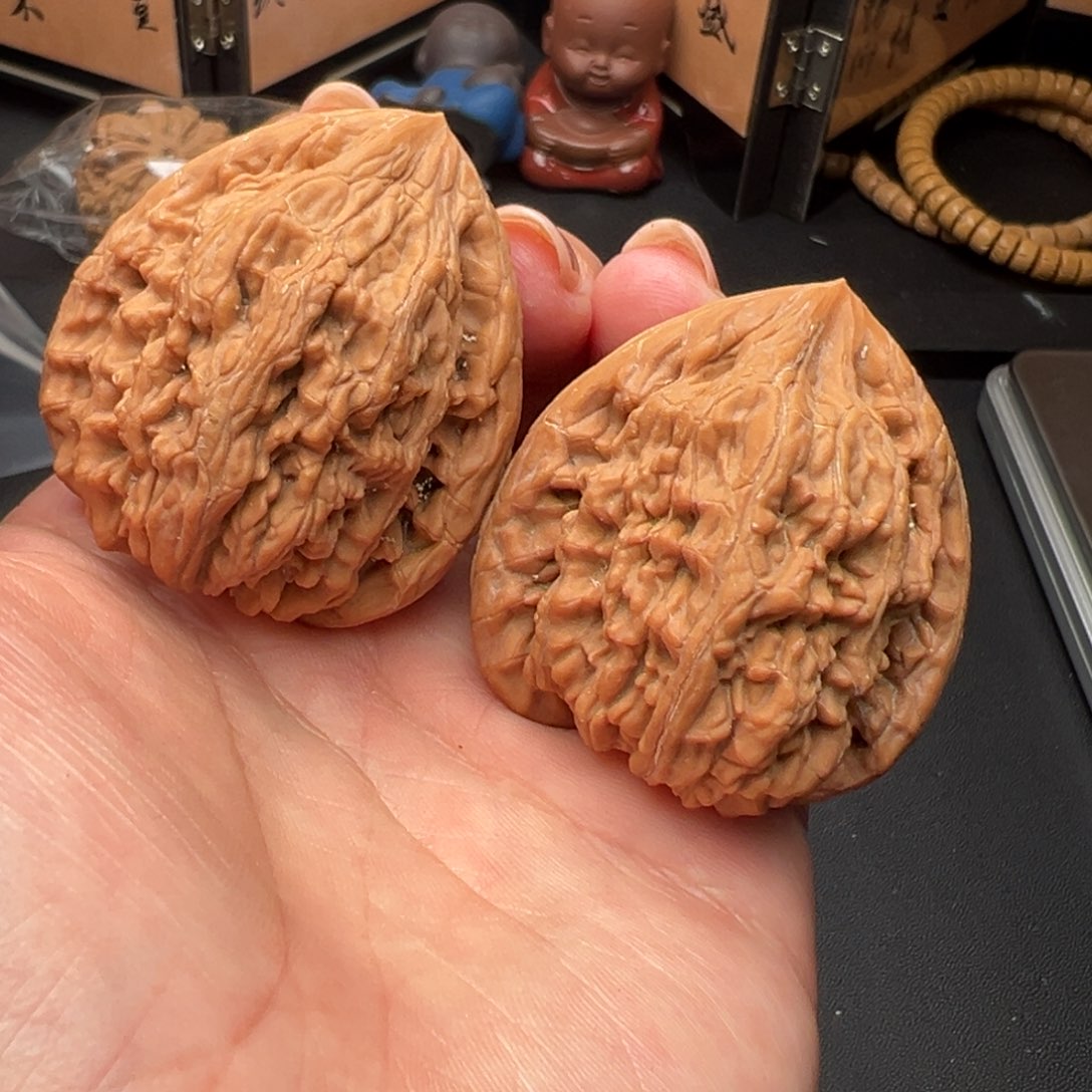 文玩核桃把件虎头王40