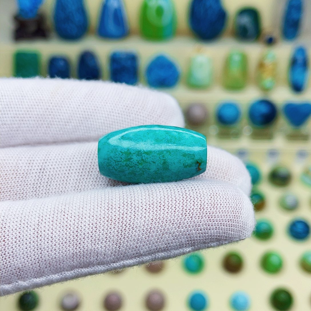 绿松石绿松石未镶嵌