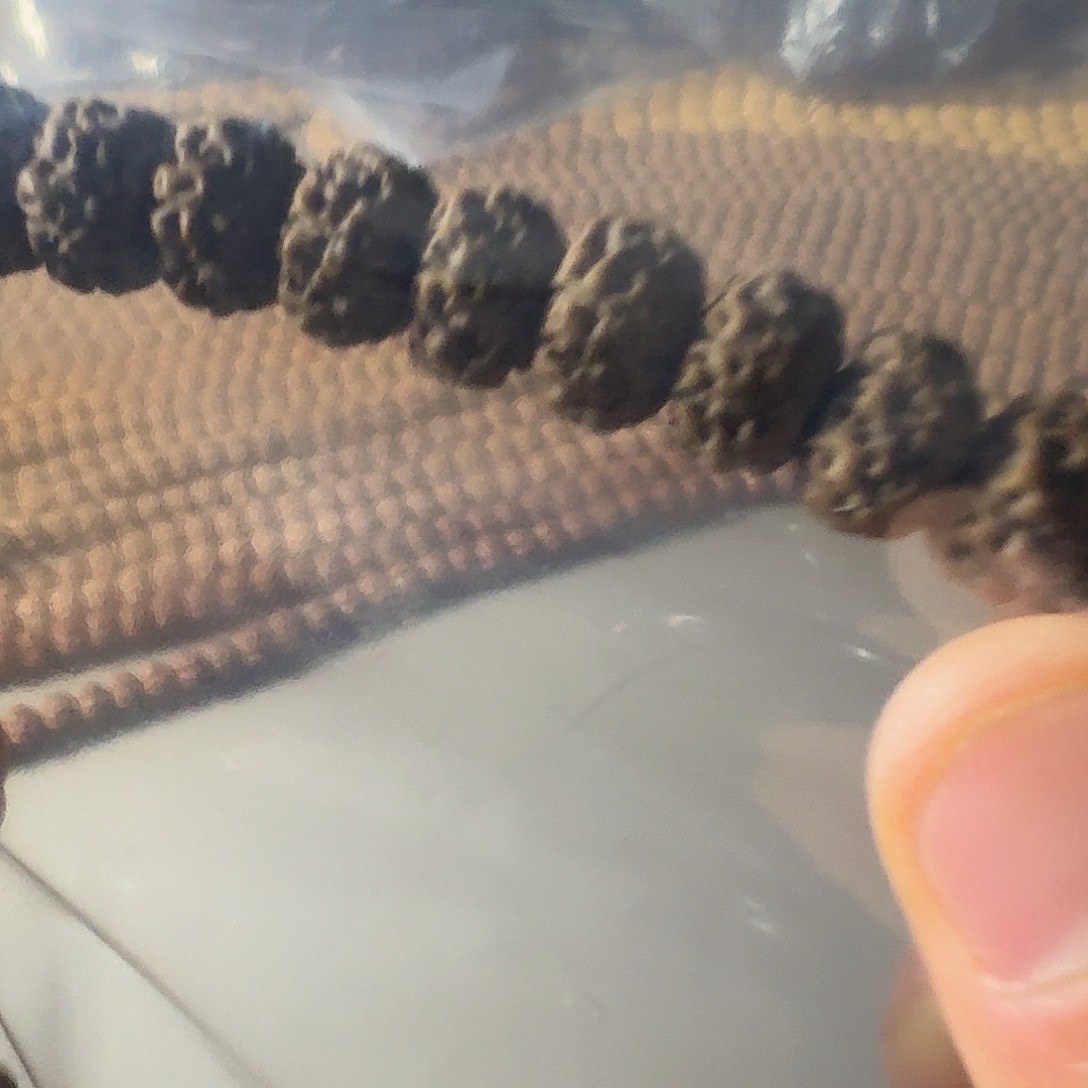 金刚菩提吊坠?*平细天花板