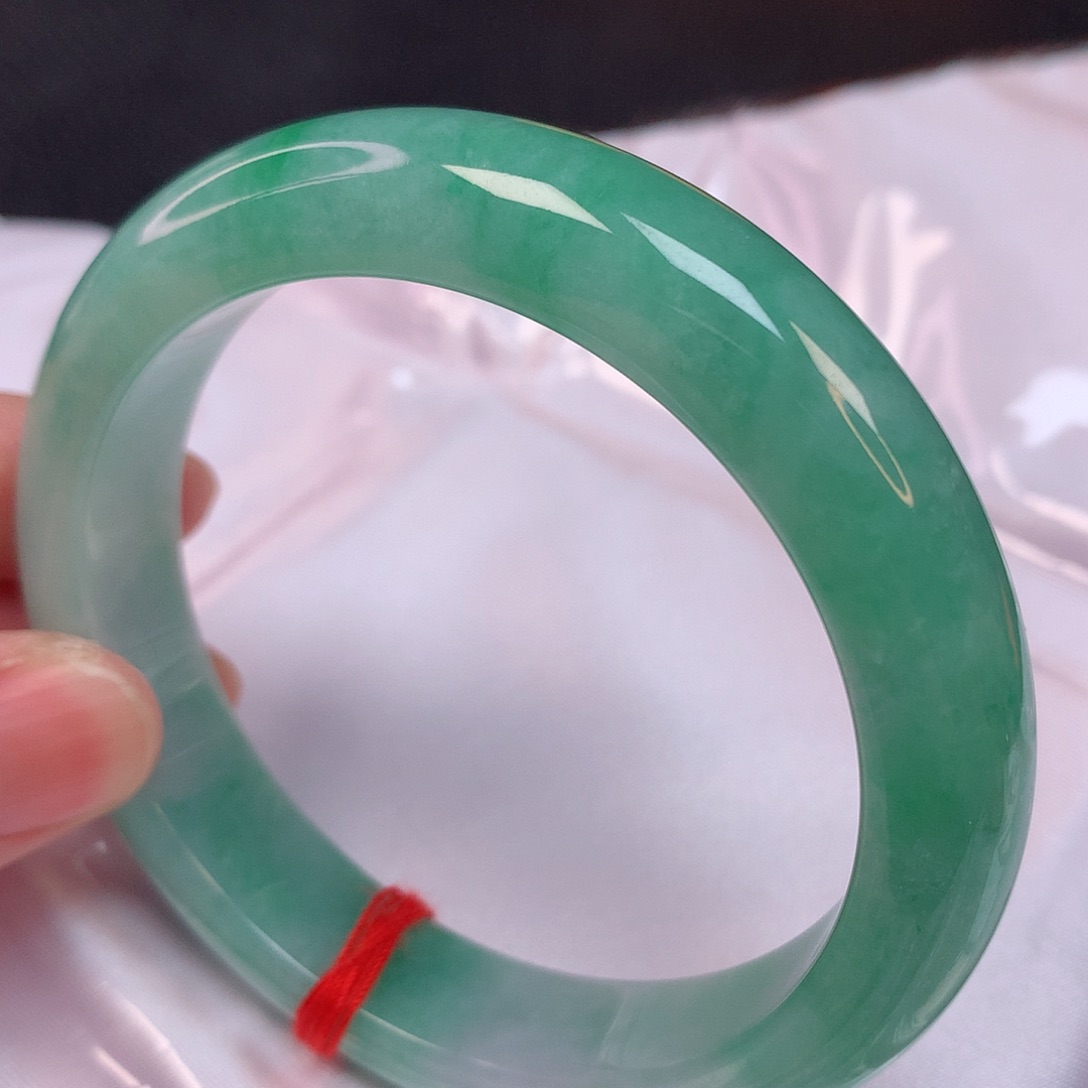 翡翠手镯未镶嵌58 翡翠手镯