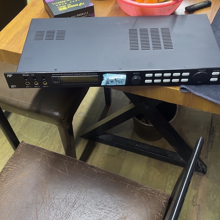 正品X3效果器一台