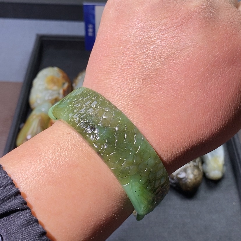 【闪购商品】和田玉颈饰未镶嵌罖**亽