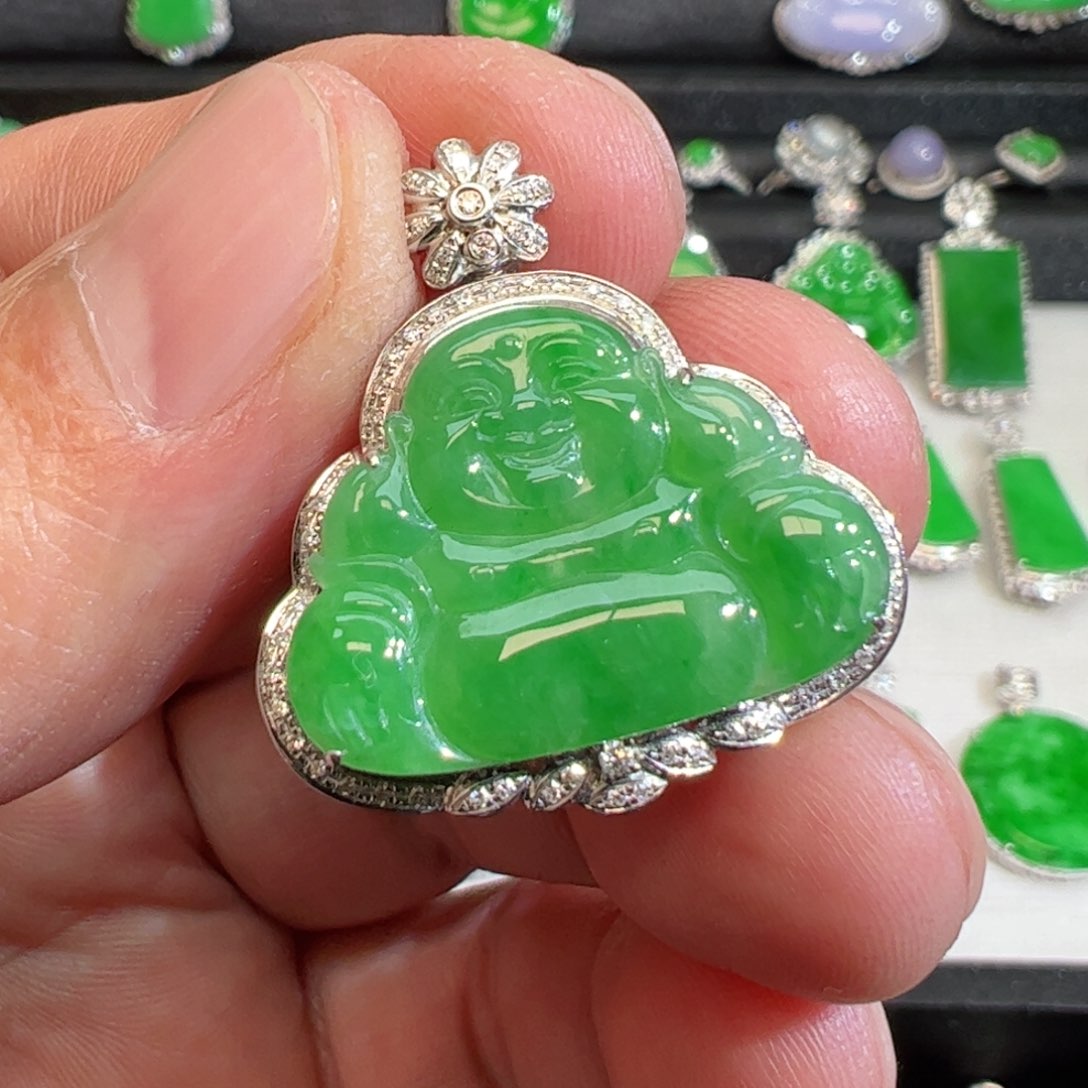 翡翠吊坠(不含链)18K金镶嵌