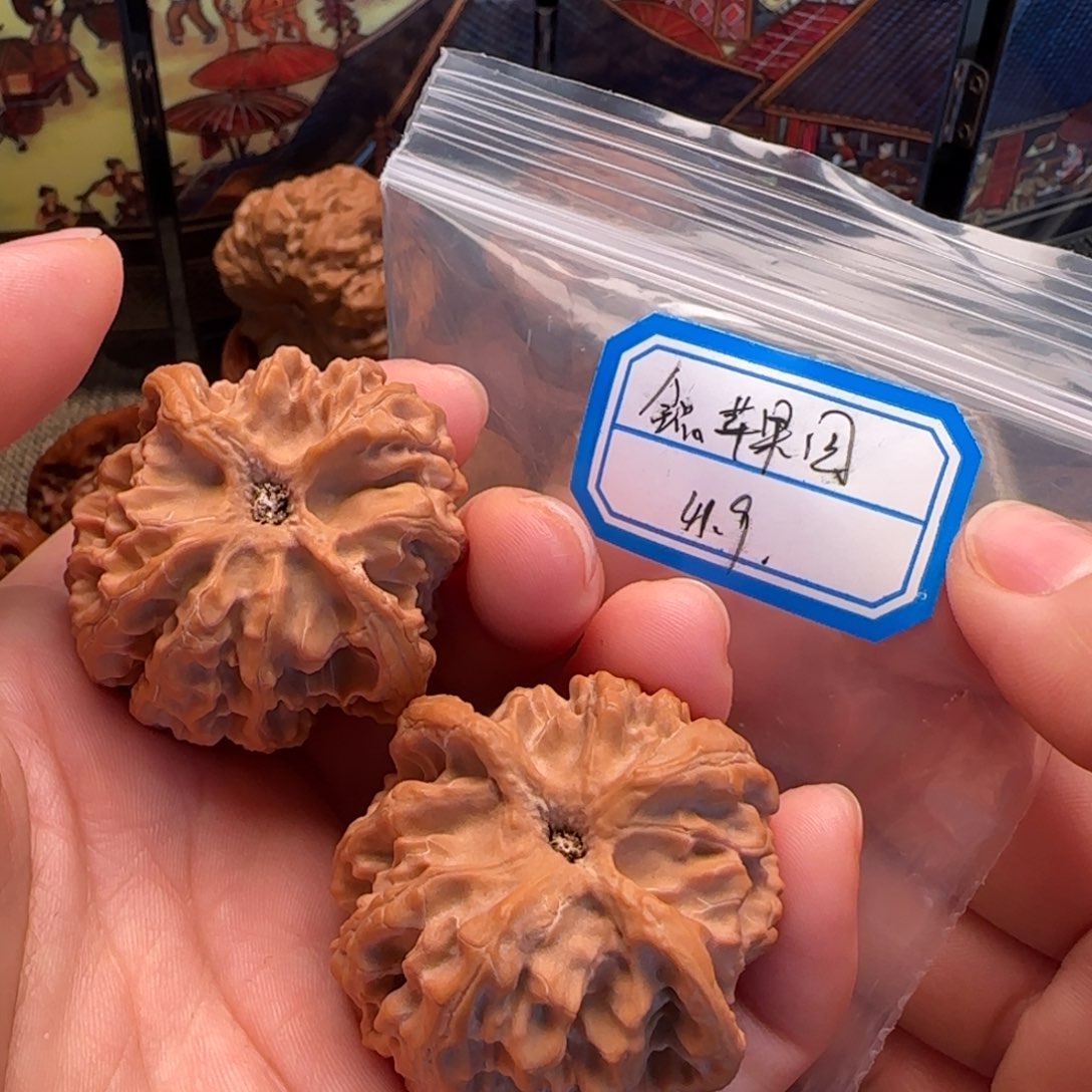 文玩核桃把件发发发