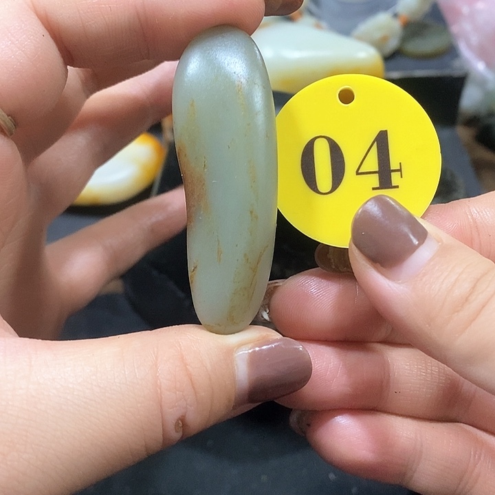 未镶嵌和田玉（糖玉）挂件