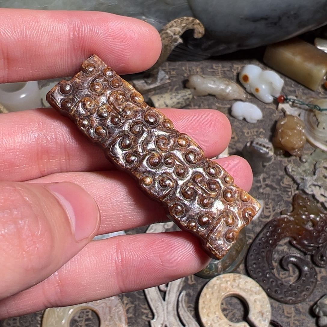 和田玉如图未镶嵌六***秋