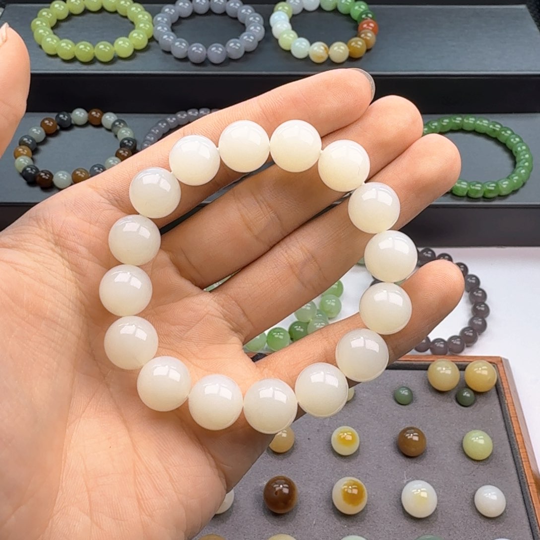 和田玉手链未镶嵌