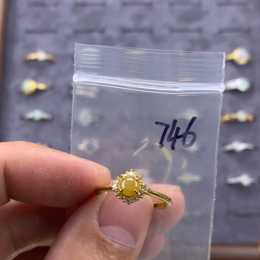 翡翠未镶嵌戒指746