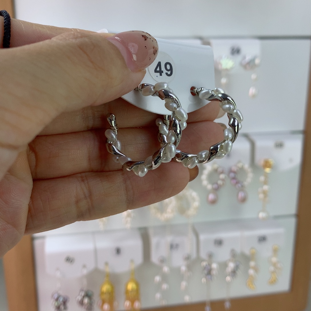 未镶嵌耳饰淡水珍珠