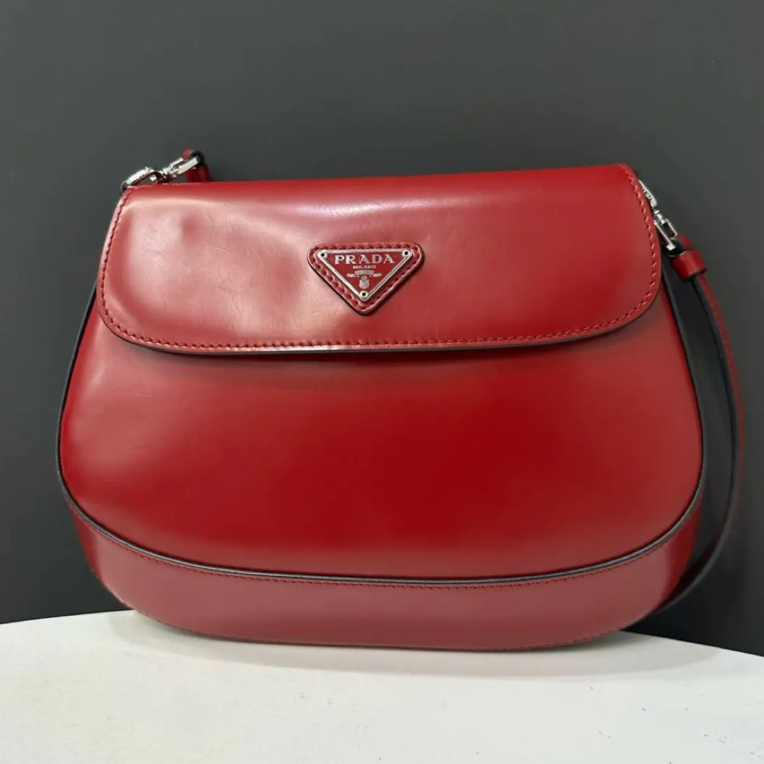 95新 Prada/普拉达 cleo红色腋下包21cm/JJ5112401