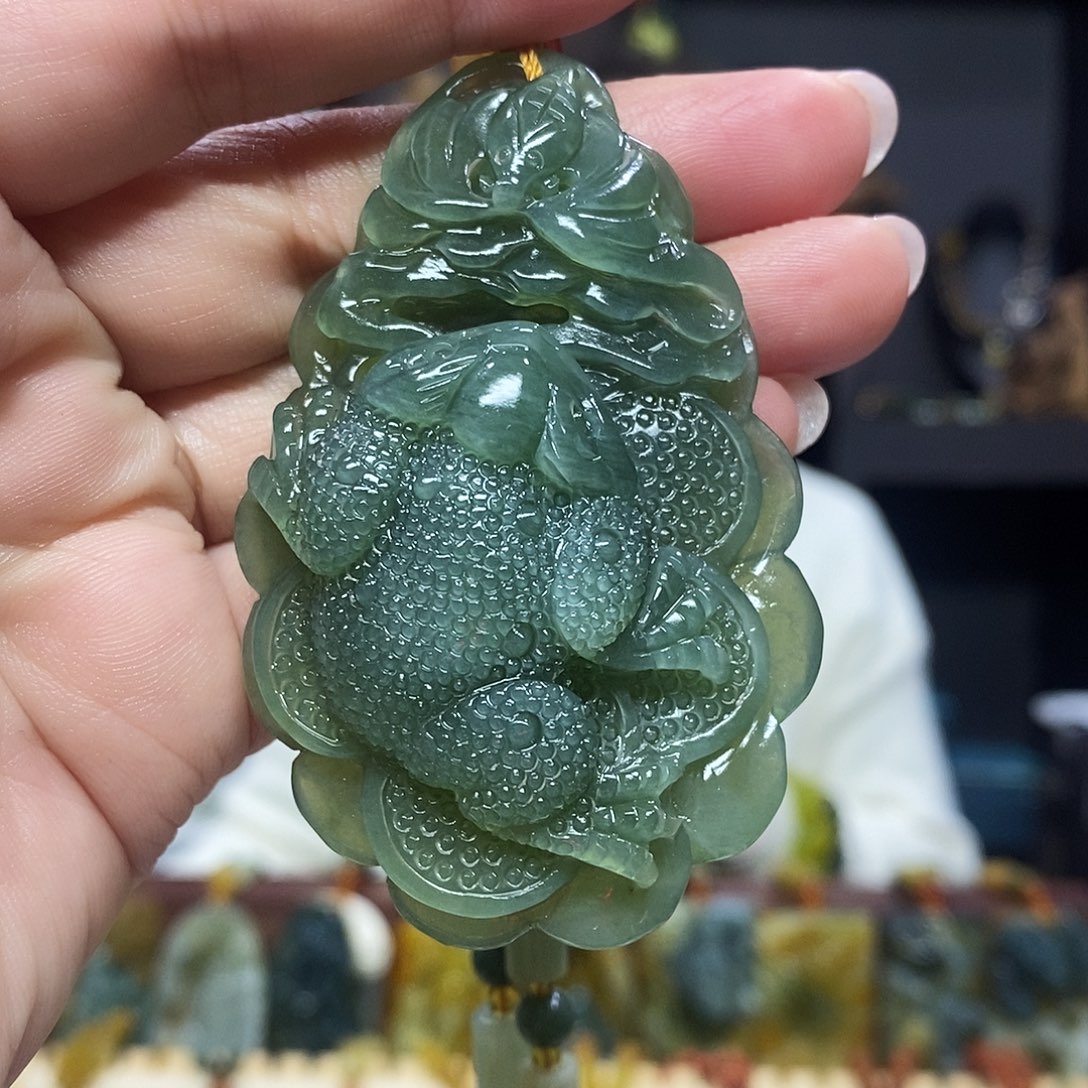 未镶嵌岫玉挂件吊坠项链